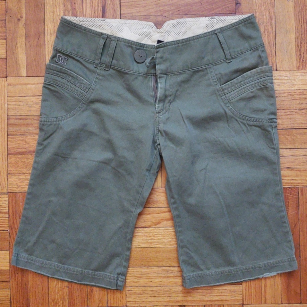 DC Mid thigh shorts